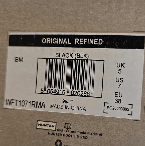 Hunter Womens Refined Slim Fit Rubber Mid-Calf Rain Boots Size 7 Muck Boots - Picture 3 of 14